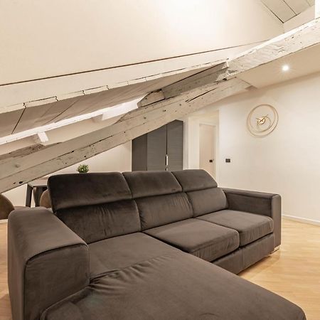 Brera Flat Near Duomo Apartment Milan Exterior photo