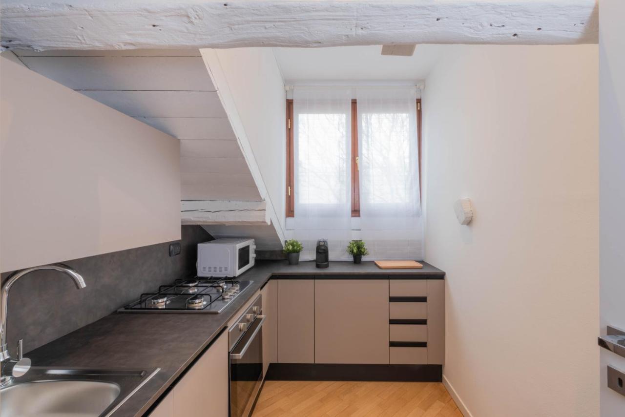 Brera Flat Near Duomo Apartment Milan Exterior photo